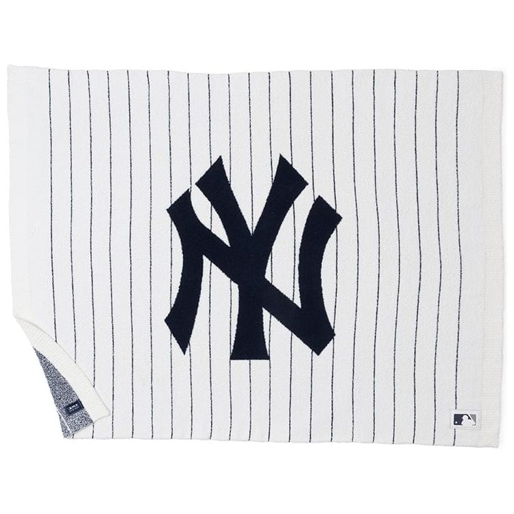 CozyChic New York Yankees Throw
