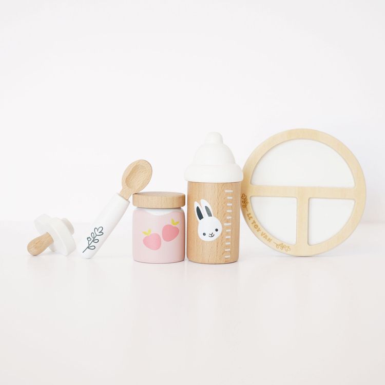 Dolls Nursing Kit & Bag - 8 Pieces