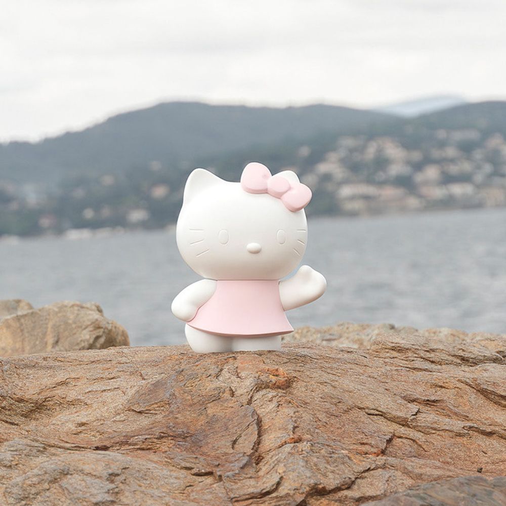 Hello Kitty Figure in Pink Robe - 10.6"