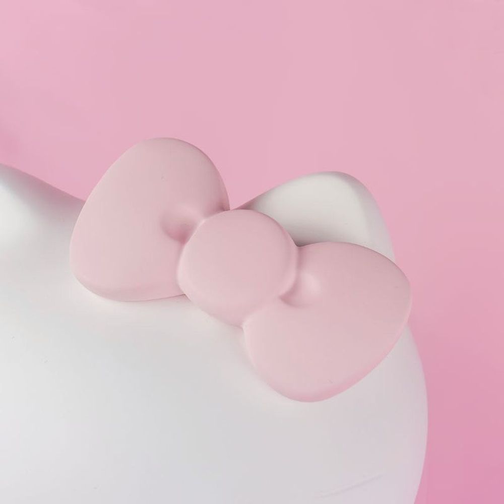 Hello Kitty Figure with Pastel Pink Apple - 10.2"