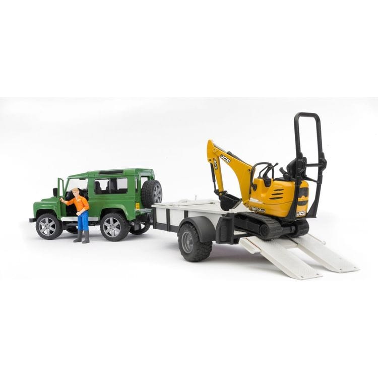 Land Rover with Trailer, Worker & JCB Excavator