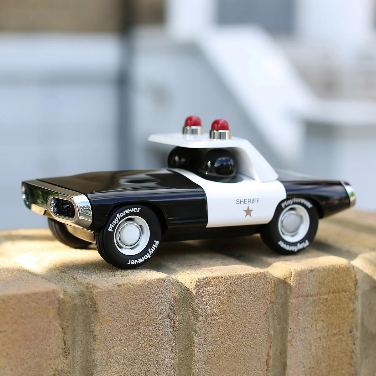 Maverick Heat Toy Police Car