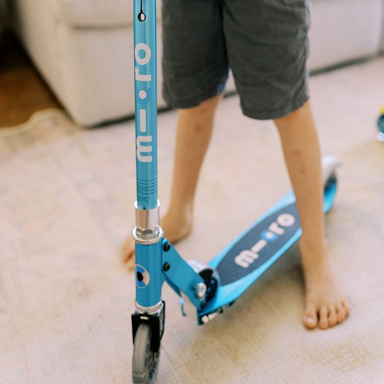 Micro Sprite LED Scooter - Ocean Blue