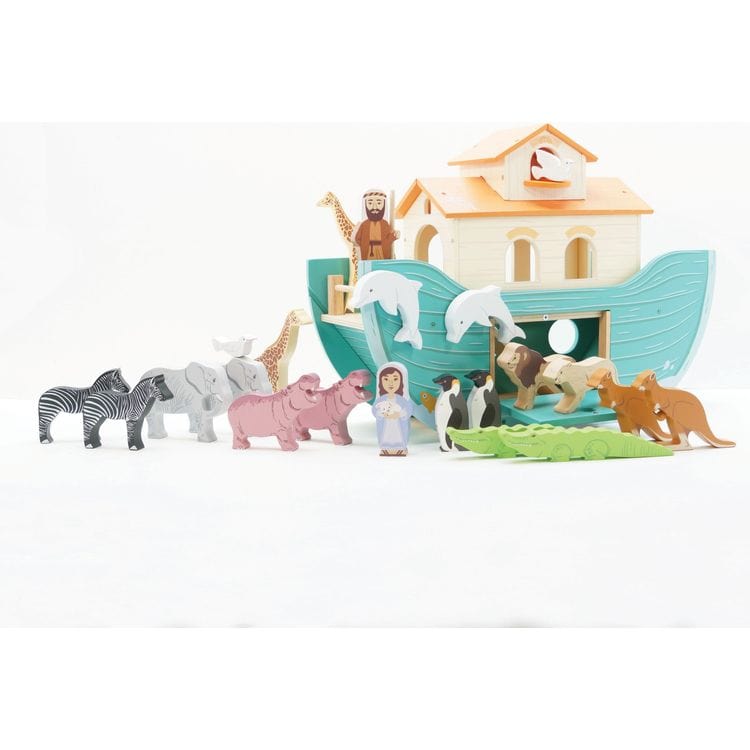 Noah’s Great Wooden Ark & Animals - 23 Pieces