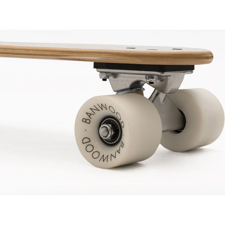 Skateboard - White