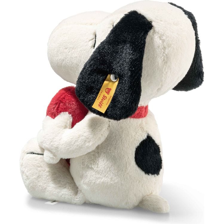 Snoopy Love with Red Heart