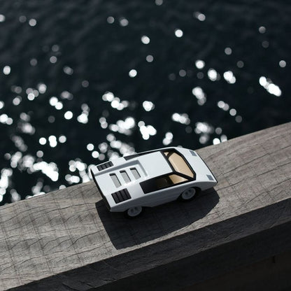 UFO Colomba Car - White